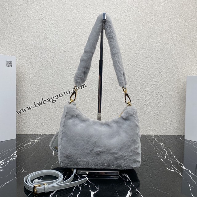 Prada專櫃新款Hobo毛毛包 1BC204 普拉達秋冬款山羊毛腋下包肩背女包 csp1466